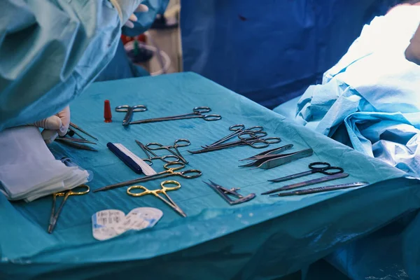 整形手术中的外科材料 — 图库照片