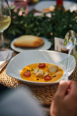 kabak kremalı çorba tabağı.