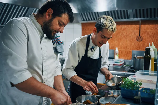 Chefs Chapado Alta Cocina Restaurante — Foto de Stock