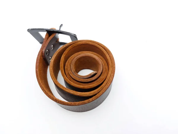 Indossato Marrone Scuro Mens Cintura Pelle Con Fibbia Metallo Sfondo — Foto Stock