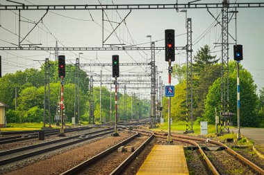 Sabah tren istasyonunda.
