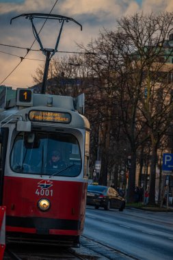 Avusturya, Viyana, 2023 / 12 / 15, Prag şehrinde tramvay