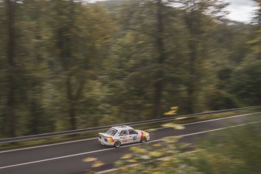 Çek Cumhuriyeti, Vrbno pod Pradedem, 2024 / 07 / 13 - Tepe tırmanışı, yarış arabaları, yarış arabaları, yarış spesiyalleri, 