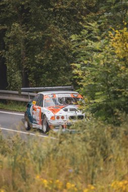 Çek Cumhuriyeti, Vrbno pod Pradedem, 2024 / 07 / 13 - Tepe tırmanışı, yarış arabaları, yarış arabaları, yarış spesiyalleri, 