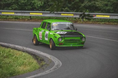 Çek Cumhuriyeti, Vrbno pod Pradedem, 2024 / 07 / 13 - Tepe tırmanışı, yarış arabaları, yarış arabaları, yarış spesiyalleri, 