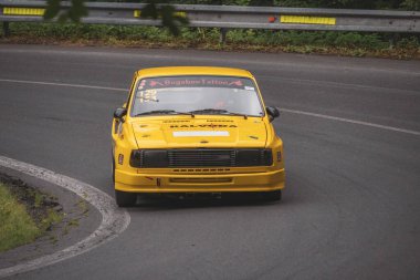 Çek Cumhuriyeti, Vrbno pod Pradedem, 2024 / 07 / 13 - Tepe tırmanışı, yarış arabaları, yarış arabaları, yarış spesiyalleri, 