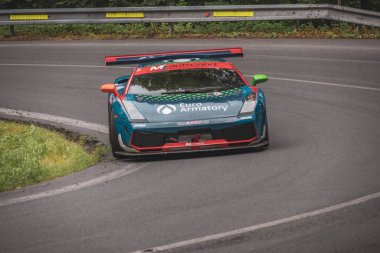 Çek Cumhuriyeti, Vrbno pod Pradedem, 2024 / 07 / 13 - Tepe tırmanışı, yarış arabaları, yarış arabaları, yarış spesiyalleri, 