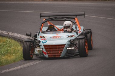 Çek Cumhuriyeti, Vrbno pod Pradedem, 2024 / 07 / 13 - Tepe tırmanışı, yarış arabaları, yarış arabaları, yarış spesiyalleri, 