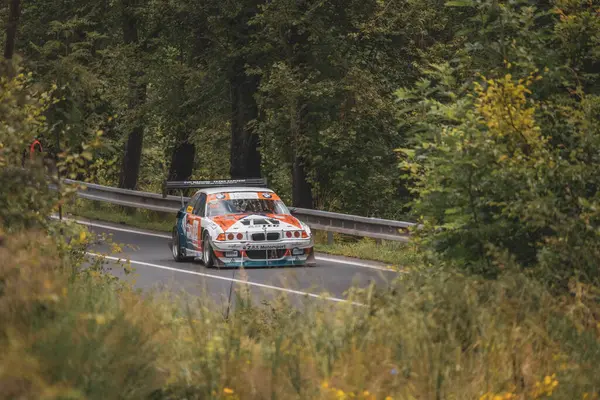 Çek Cumhuriyeti, Vrbno pod Pradedem, 2024 / 07 / 13 - Tepe tırmanışı, yarış arabaları, yarış arabaları, yarış spesiyalleri, 