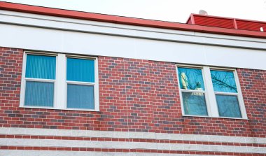 kırmızı tuğla ile pencere oluşturma