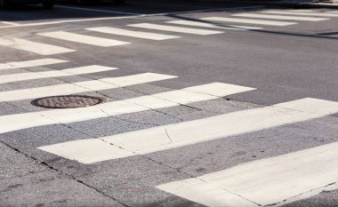 Caddedeki trafik işareti