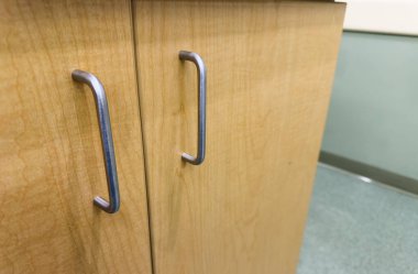 Modern bir ofisin modern iç mimarisi.