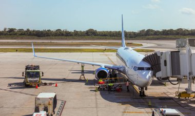 uçak Havalimanı terminal