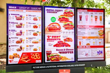 Modern tarzda fast food menüsü, fast food menüsünün tasarımı.