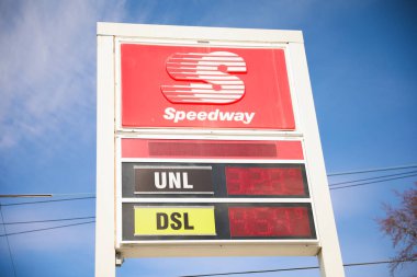 benzin istasyonu Polonya