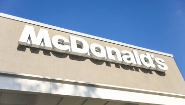 McDonald 'ın şehir merkezindeki imzası.