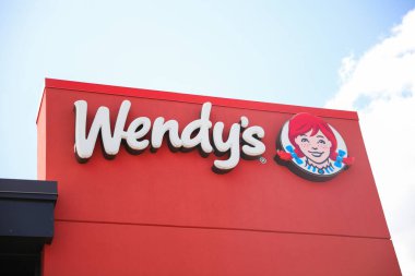 Orlando, Florida, ABD - 12. On beş. 10-0-9 McDonald 's Restoran tabelası