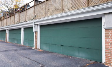 Bir Amerikan araba garajının garajı.