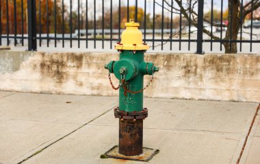 Barselona şehrinde kırmızı yangın musluğu