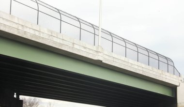 Nehir üzerindeki köprü, bilbao, İspanya