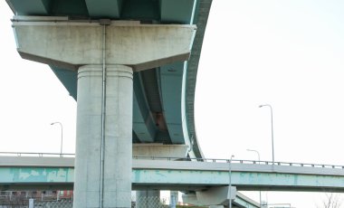 Tokyo 'daki köprü.