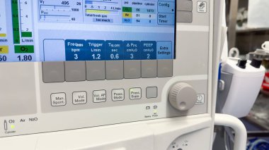 Oksijen maskesi hastanede