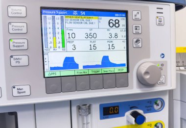 Akımın akımı için elektrik kaynağı. Elektrik akımının akımı için aygıt.