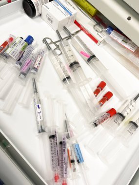 Kan örneğini kapat.