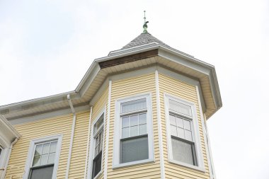 San Francisco 'da beyaz bir çatı