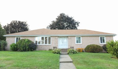 Montreal 'in banliyölerinde yeni bir ev