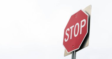 Parktaki dur tabelası