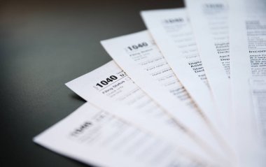 kapatma - vergi formu ve kalem