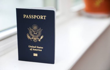 Beyaz bayraklı pasaport