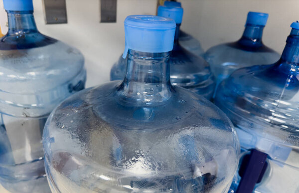 empty bottles for water