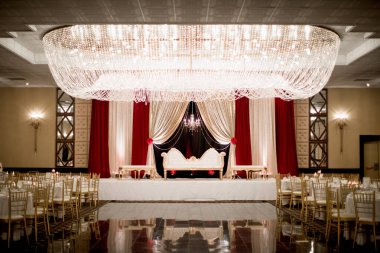 Çiçekli güzel düğün seti