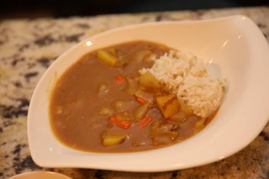 Körili bir yemek fotoğrafı.