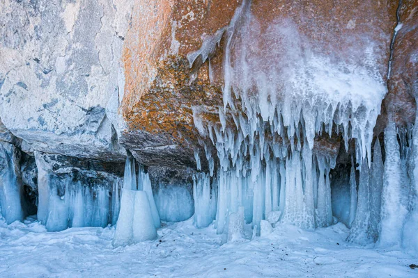 바이칼의 바위에 얼음과 — 스톡 사진