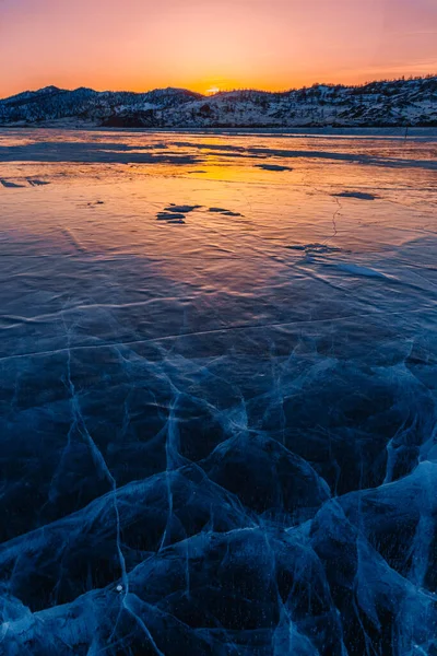 Gelo Ghiaccio Sulle Rocce Invernali Lago Baikal — Foto Stock