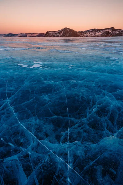 Mróz Lód Skałach Zimowego Jeziora Bajkał — Zdjęcie stockowe