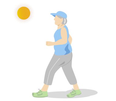 Yazın dışarıda yürüyen yaşlı bir kadın.