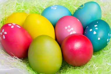 Pastel Paskalya Yumurtalarının Enfes Renkleri