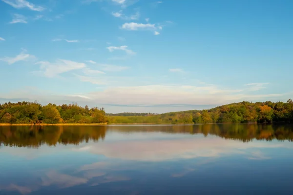 stock image Serene Pastel Sky and Lake Background A Beautiful Blend of Tranquility