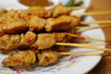 Hazır Satay 'ın karşı konulmaz lezzetlerinin tadını çıkarın: Lezzetli bir ziyafet bekliyor