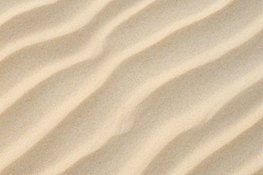 Bir yaz gününde kum dokusu