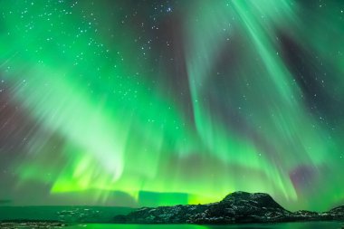 Norveç 'te borealis - kuzey ışıkları