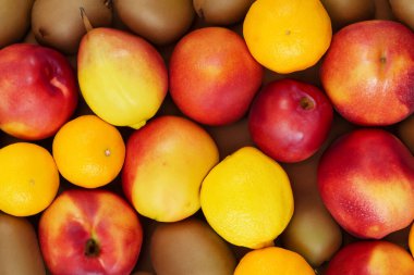 taze organik karışık meyveler