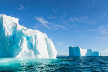 Antartika'da buz buzdağı Okyanusu ile