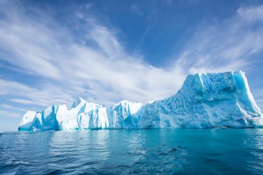 Antartika'da buz buzdağı Okyanusu ile