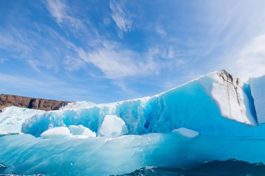 Buzul Gölü İzlanda 'da