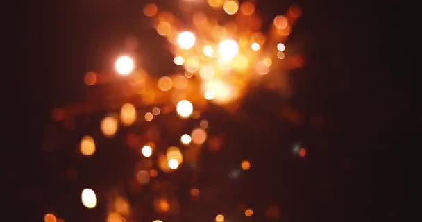Tűzijáték Robbanás Bokeh Hatása Fekete Háttér Fesztivál Esemény Esküvő Confetti — Stock videók